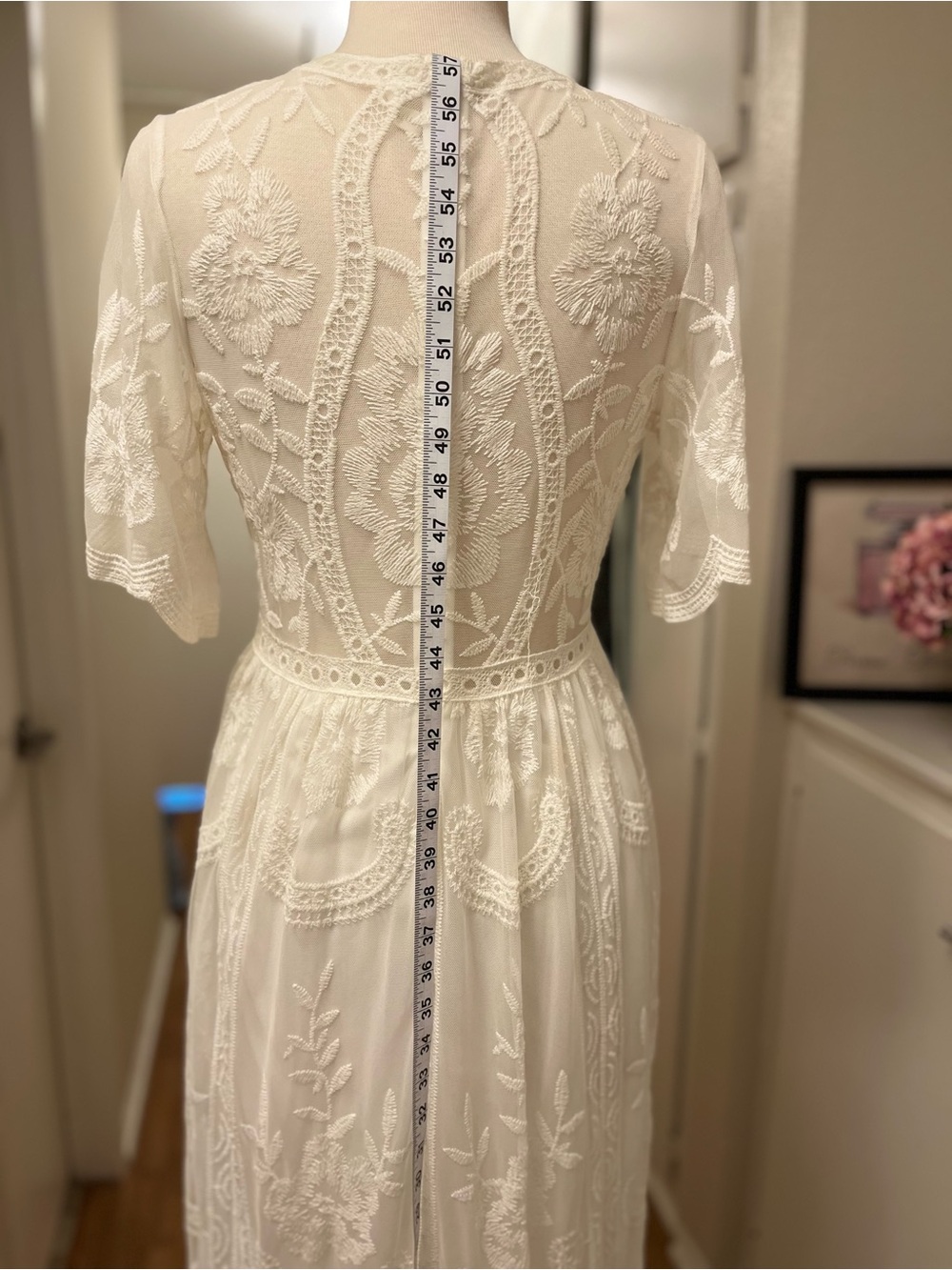 Pink Blush Ivory Lace V‑Neck Maxi Dress - Size M - Picture 8 of 9